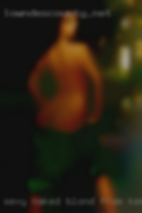 Sexy naked blond girl becomes horny from Keene.